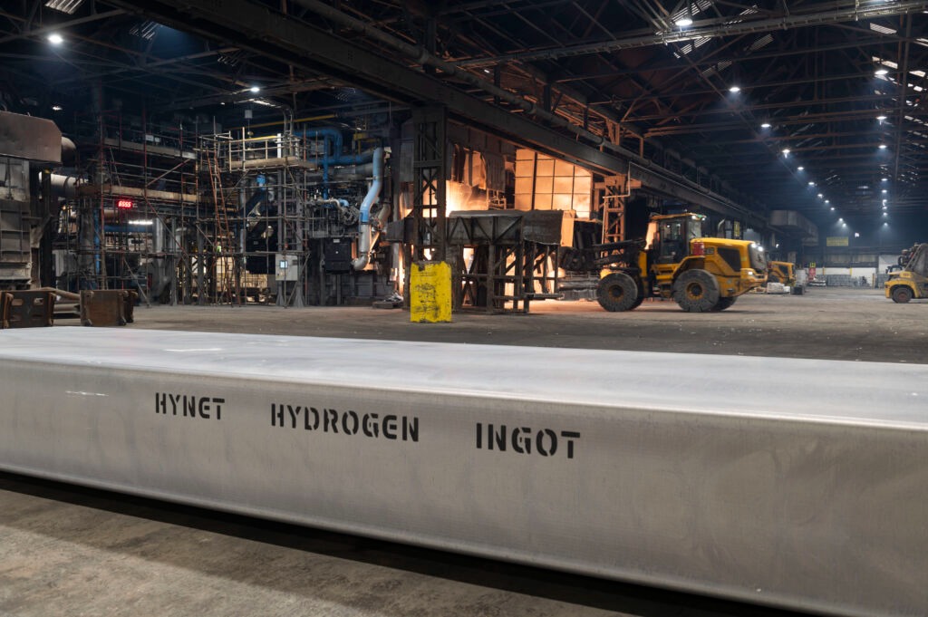 Novelis Completes UK’s First Hydrogen Trial in Aluminium Recycling, Wins Global Innovation Award